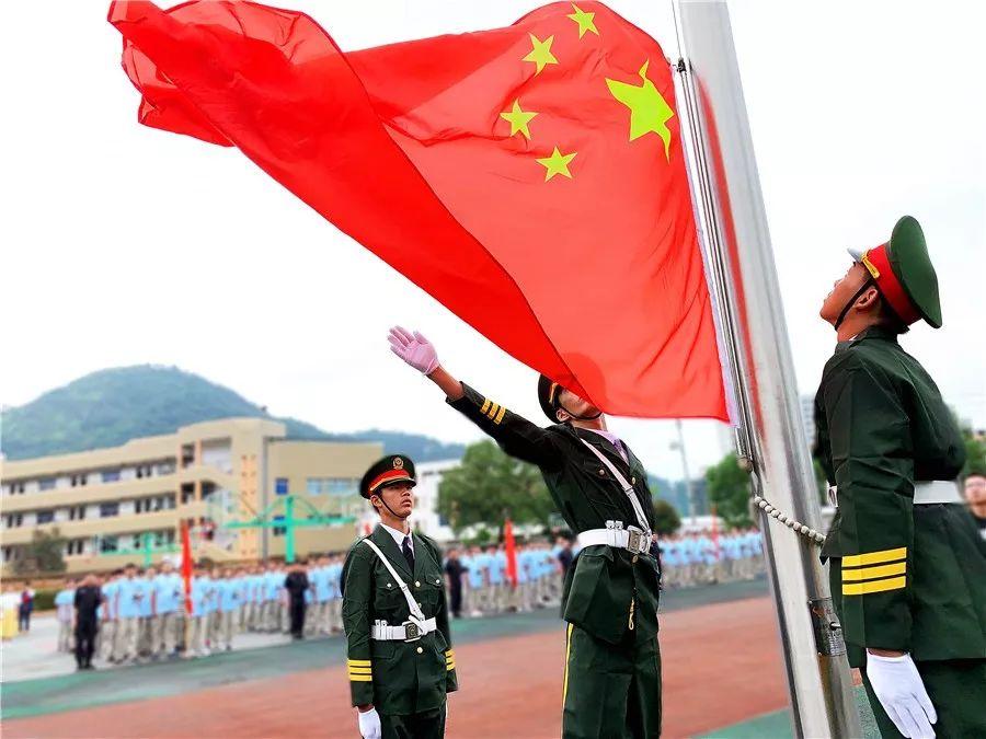 机智问答网页-鱼刺卡到嗓子里怎么办的疑问答案精选